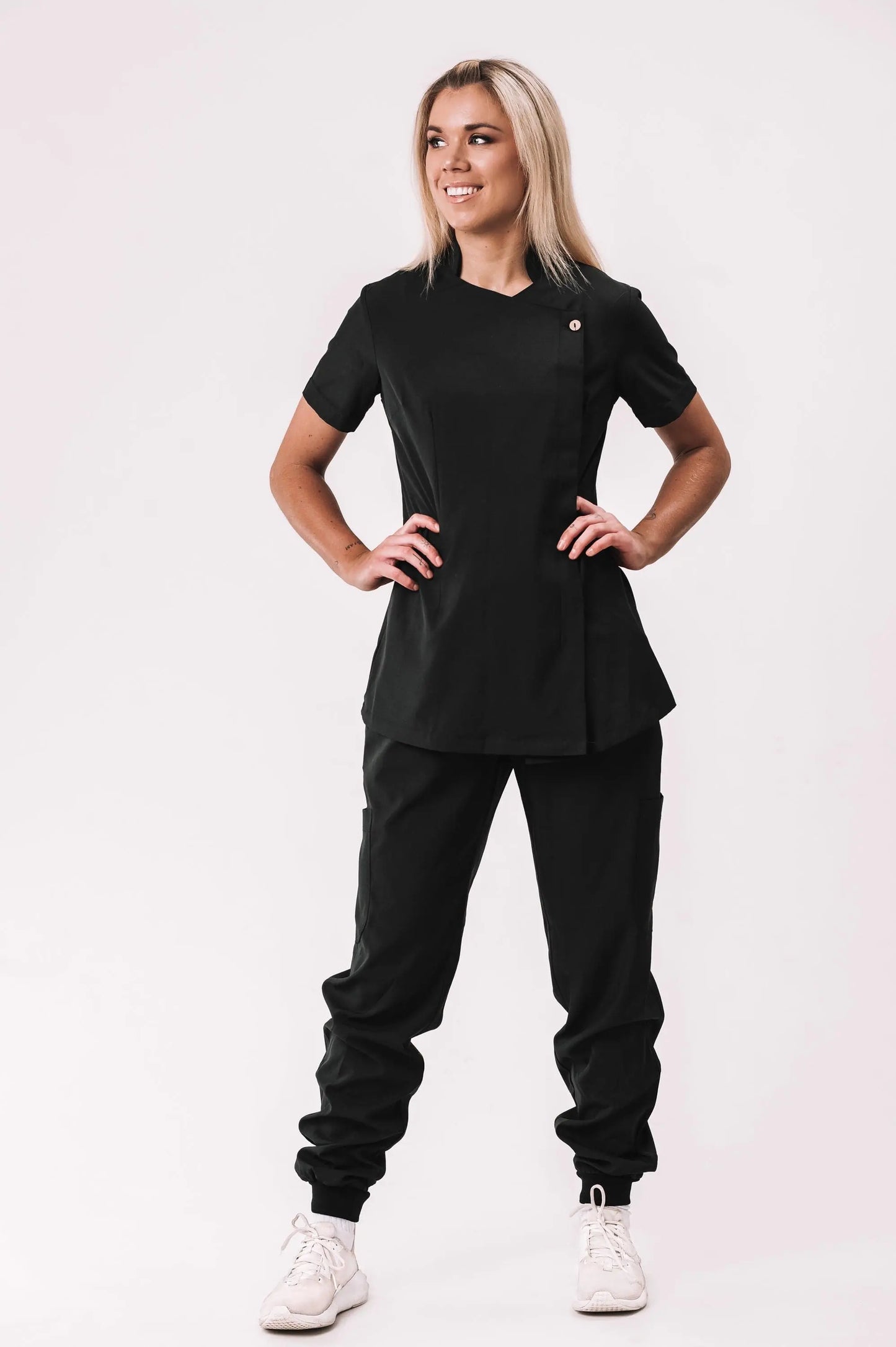 Softies Windsor Premium Spa Tunic WT01 CLEARANCE NON-RETUNABLE Metro Workwear.
