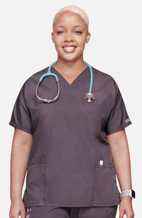 Cherokee Original Women's Scrubs Top 4700 Metro Workwear.