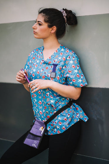 Unisex Christmas Scrubs Top Printed SS01 Metro Workwear.