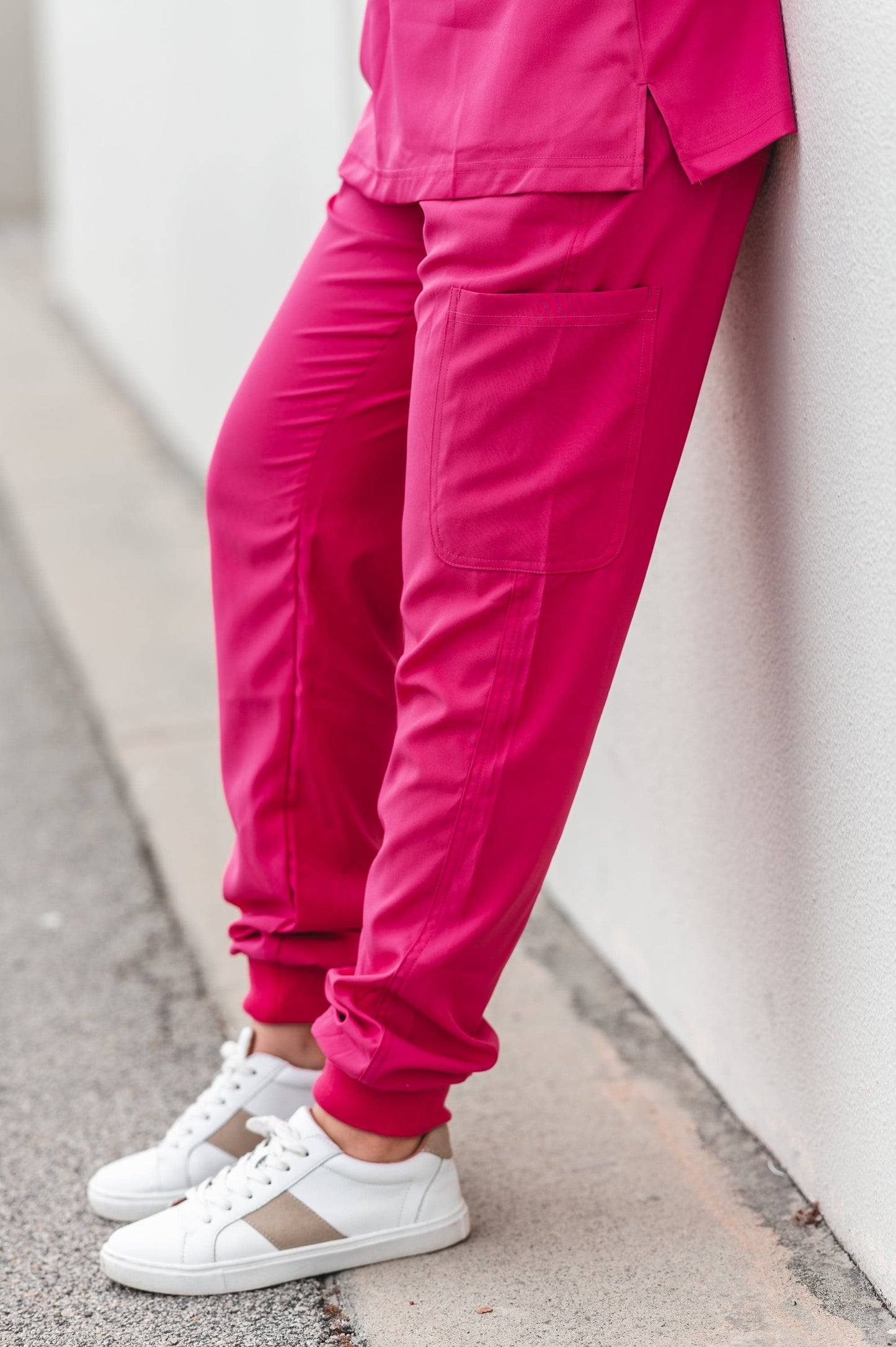 Softies London Unisex Premium Scrub Jogger Cargo Pants LP01 Metro Workwear.