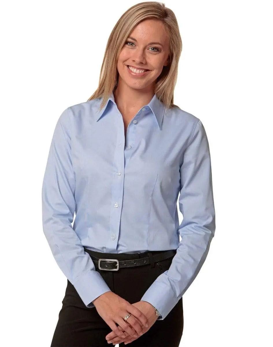 BENCHMARK Women's Fine Twill Long Sleeve Shirt M8030L Metro Workwear.