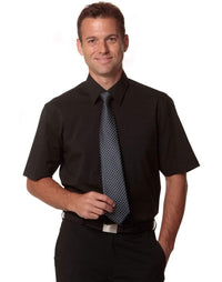Benchmark Corporate Wear BENCHMARK Men's Cotton/Poly Stretch Short Sleeve Shirt M7020S