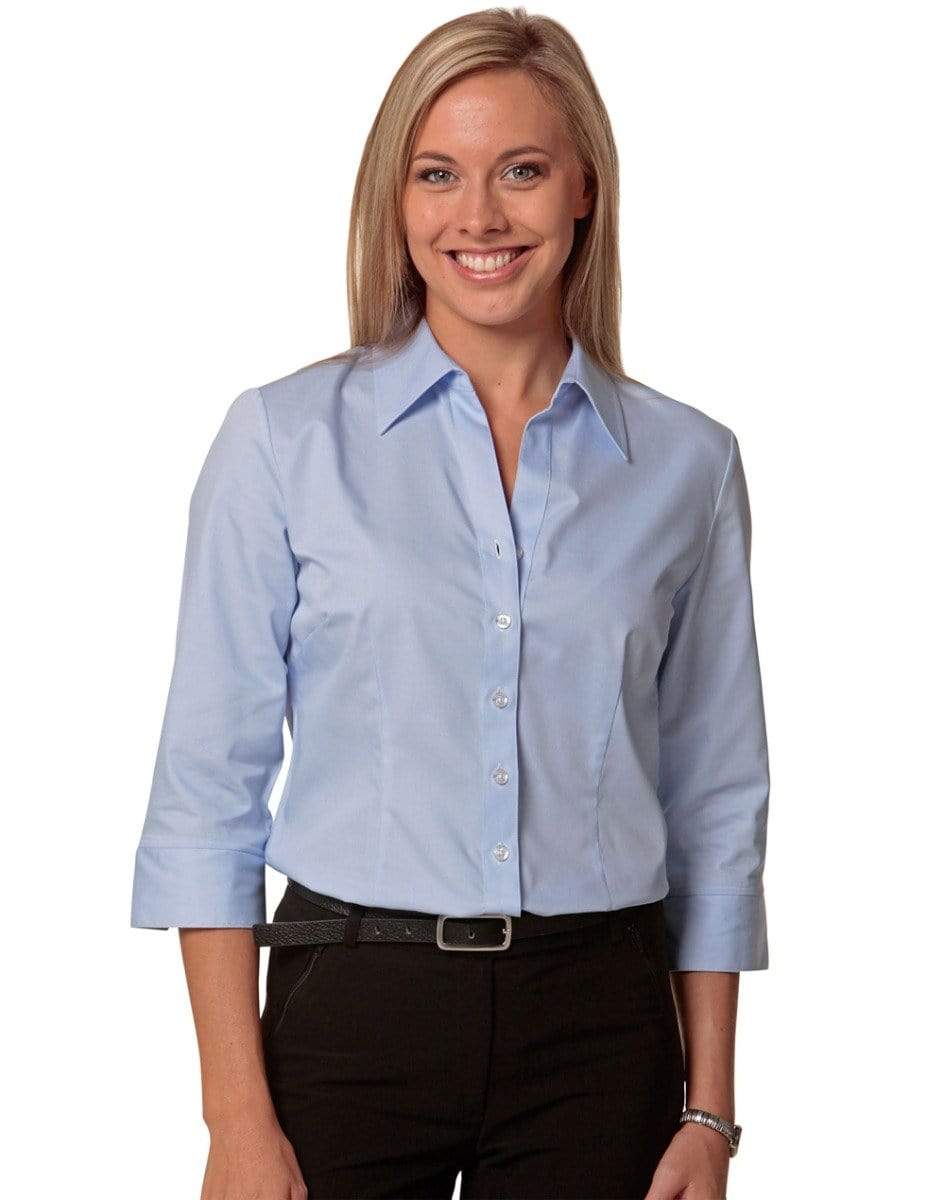 Benchmark Corporate Wear BENCHMARK Women's Fine Twill 3/4 Sleeve Shirt M8030Q
